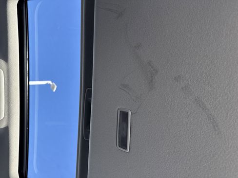 Used 2025 MAZDA MAZDA3 s image 28