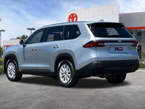 Certified 2025 Toyota Grand Highlander FWD image 7