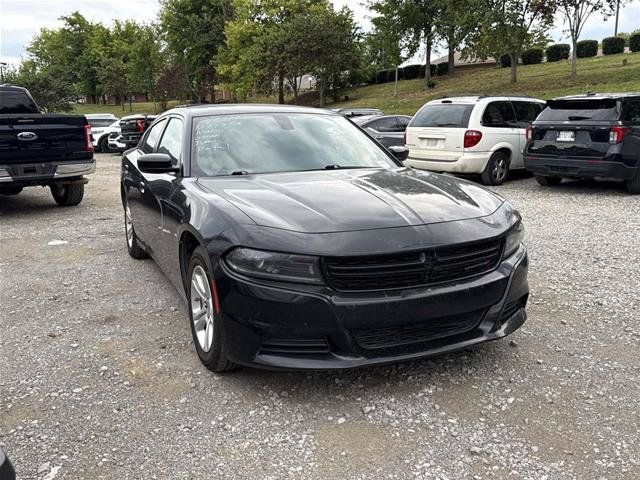 Used 2022 Dodge Charger SXT w/ Cold Weather Package RWD image 3