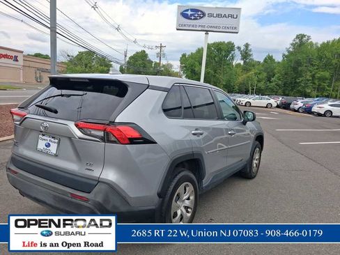 Used 2023 Toyota RAV4 LE AWD/4WD image 10