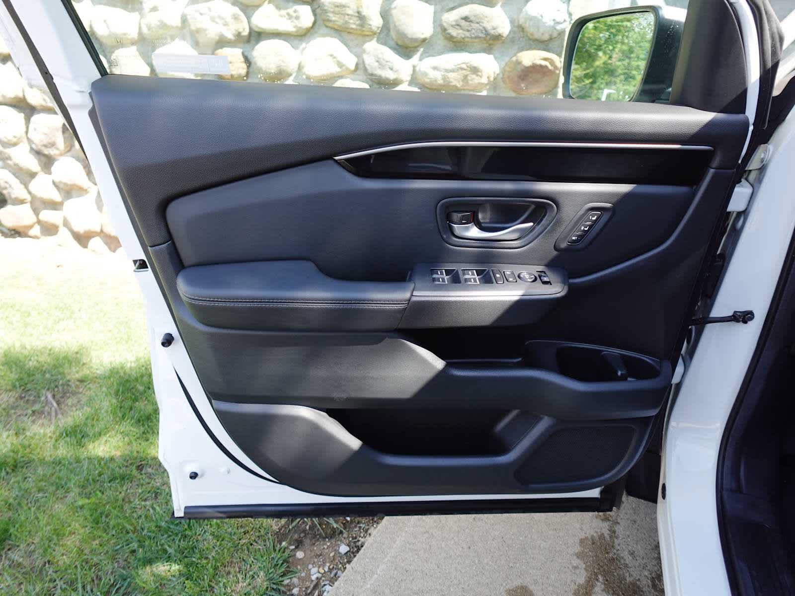 Certified 2024 Honda Pilot EX-L image 10