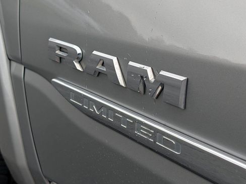 Used 2022 RAM 1500 Limited AWD/4WD image 34