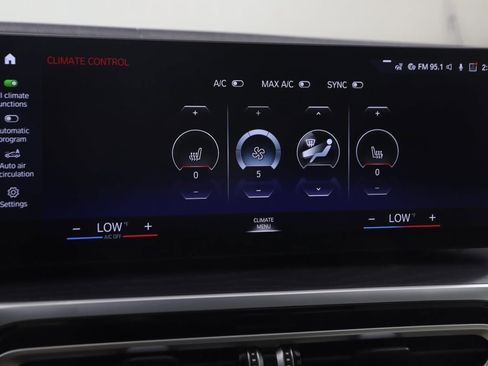 Used 2022 BMW i4 eDrive40 w/ M Sport Package image 35