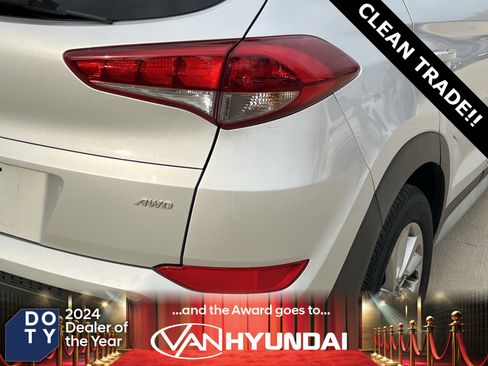 Used 2017 Hyundai Tucson SE image 14