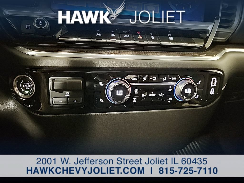 Used 2026 Chevrolet Silverado 1500 RST AWD/4WD image 17