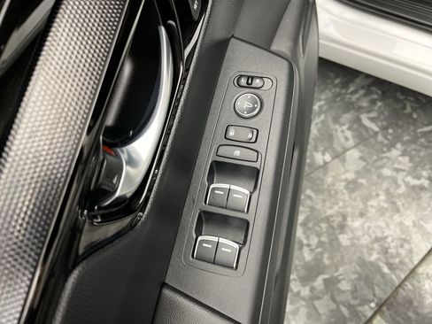 Used 2023 Honda CR-V EX-L image 8