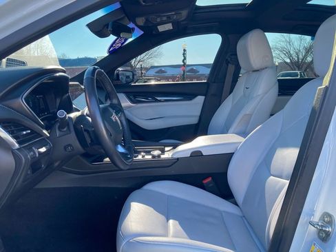 Used 2022 Cadillac CT5 Premium Luxury image 9