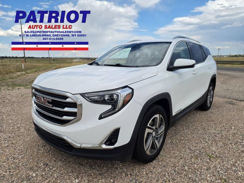 Used 2020 GMC Terrain SLT AWD/4WD image 1