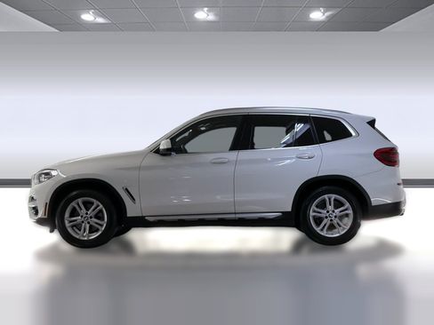 Used 2021 BMW X3 sDrive30i RWD image 2
