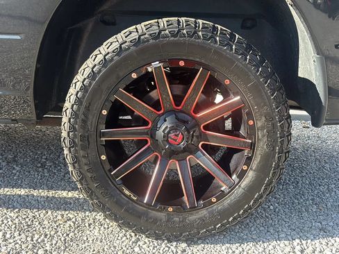 Used 2016 RAM 1500 Sport w/ Black Ram 1500 Sport Group AWD/4WD image 2