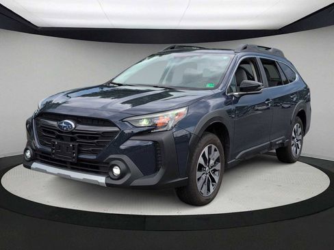 Used 2025 Subaru Outback Limited AWD/4WD image 4