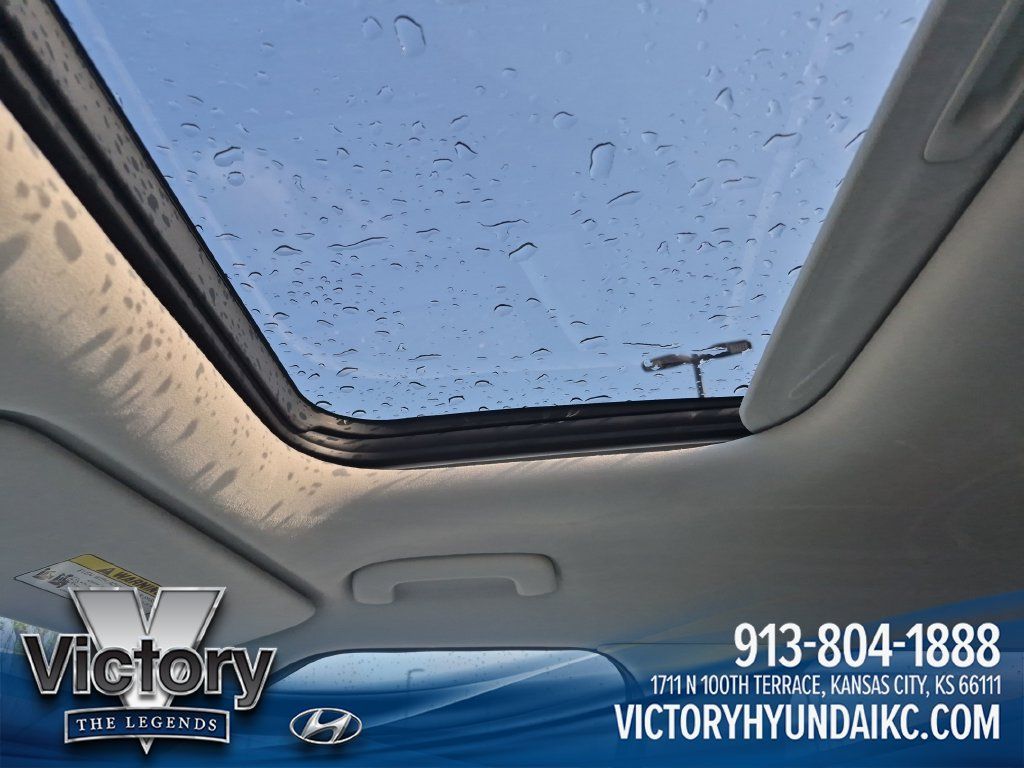 Used 2024 Hyundai Santa Fe Calligraphy FWD image 21