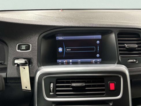 Used 2012 Volvo S60 T5 image 23