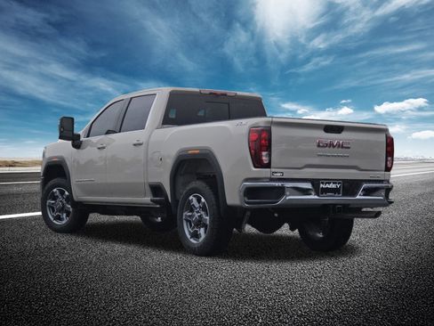 New 2026 GMC Sierra 2500 SLE w/ SLE Value Package; image 18