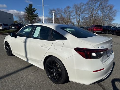 Certified 2025 Honda Civic Sport image 3