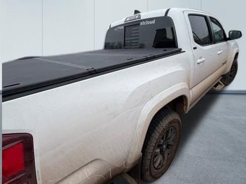 Used 2023 Toyota Tacoma SR5 w/ Technology Package image 8