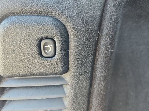 Used 2023 Dodge Durango GT image 18