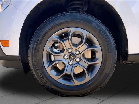Certified 2024 Ford Maverick XLT FWD image 11