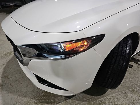 New 2026 MAZDA MAZDA3 2.5 S Sedan w/ Preferred Pkg image 33