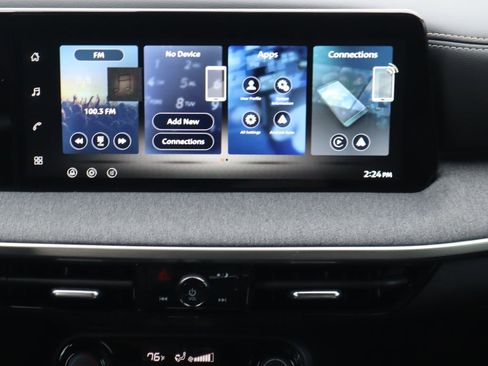 New 2026 Nissan Kicks SV image 13