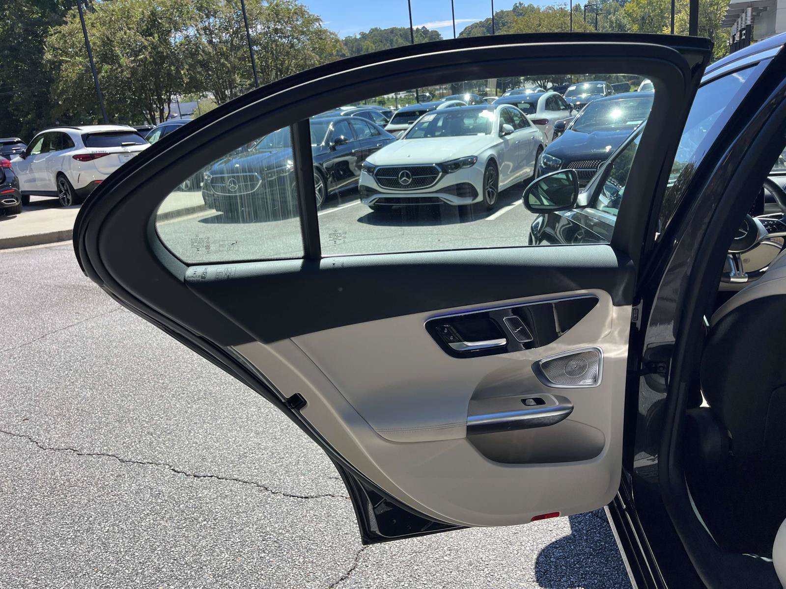 Certified 2025 Mercedes-Benz C 300 4MATIC Sedan image 44
