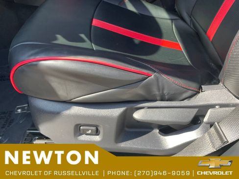Used 2025 Toyota Tacoma SR5 RWD image 6