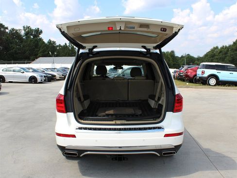 Used 2014 Mercedes-Benz GL 450 4MATIC w/ Appearance Package image 41