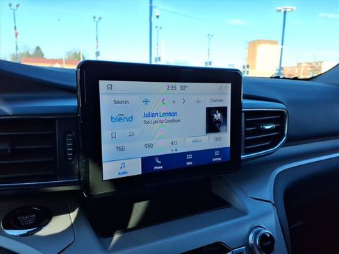 Certified 2023 Ford Explorer XLT w/ Equipment Group 202A image 20