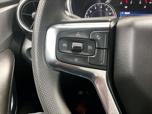 Used 2022 Chevrolet Blazer LT FWD image 19