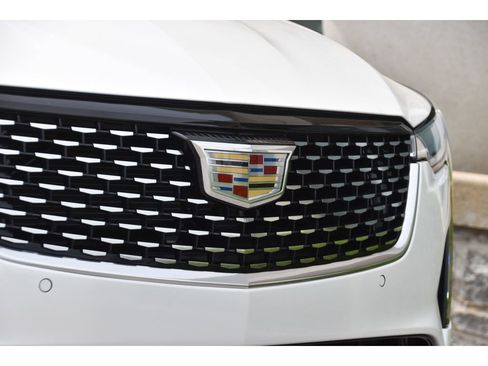 Certified 2023 Cadillac CT4 Premium Luxury AWD/4WD image 10
