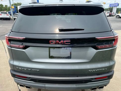 Used 2026 GMC Acadia Elevation w/ LPO, Floor Liner Package AWD/4WD image 6