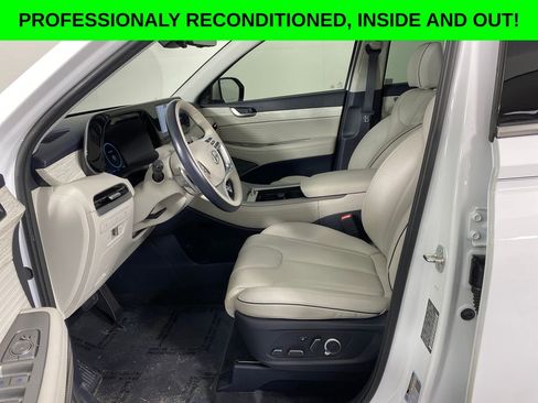Used 2024 Hyundai Palisade Calligraphy image 7