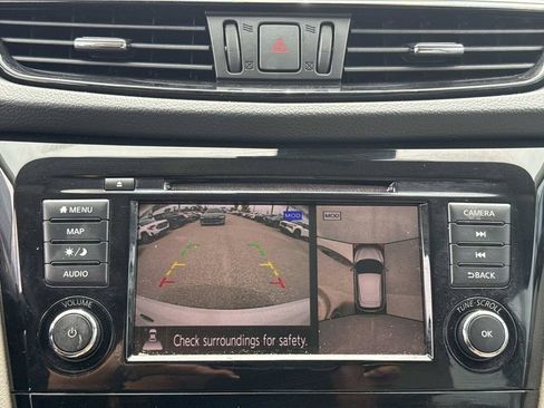 Certified 2019 Nissan Rogue Sport SL w/ Premium Package FWD image 23
