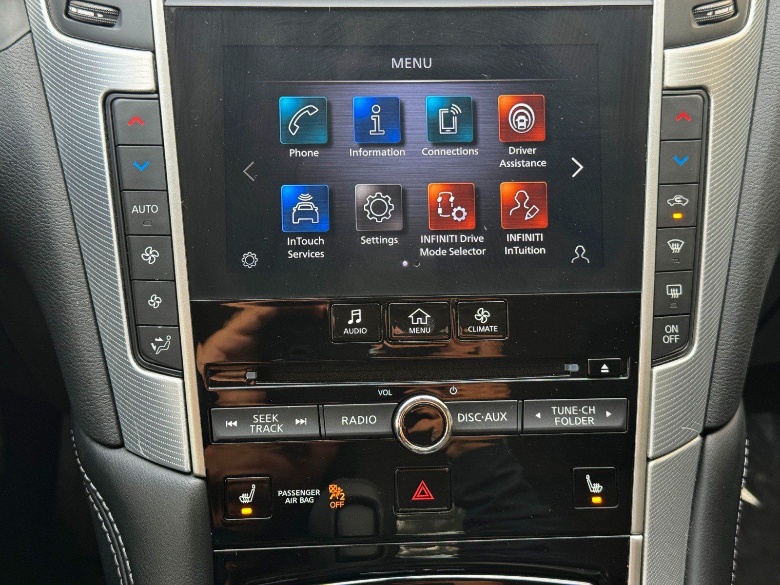 Used 2023 INFINITI Q50 Luxe w/ Cargo Package RWD image 26