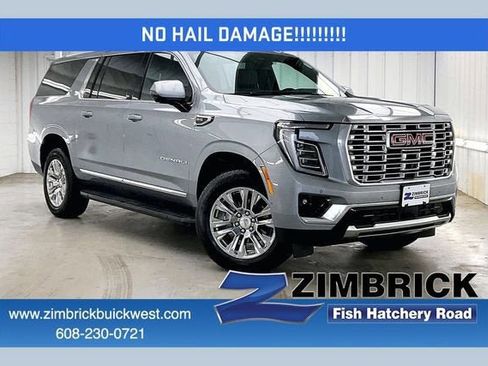 Certified 2025 GMC Yukon XL Denali AWD/4WD image 1