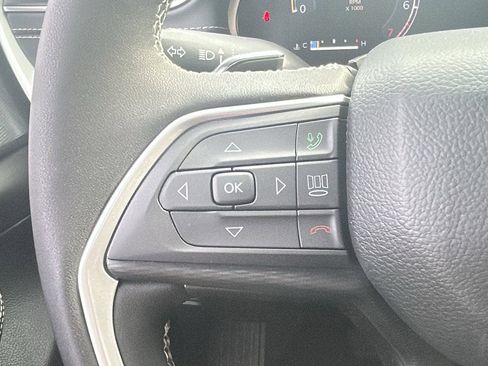 New 2025 Jeep Grand Cherokee L Altitude image 20