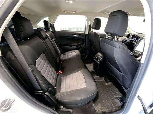 Used 2023 Ford Edge SE w/ Black Appearance Package AWD/4WD image 19