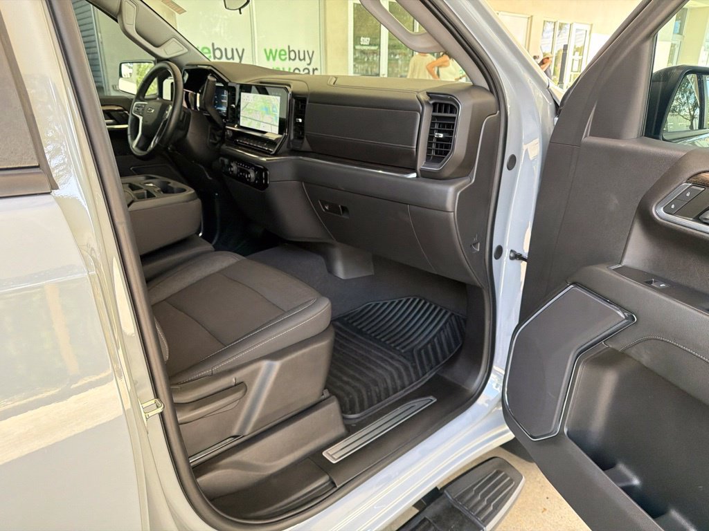 Used 2024 Chevrolet Silverado 1500 RST RWD image 33