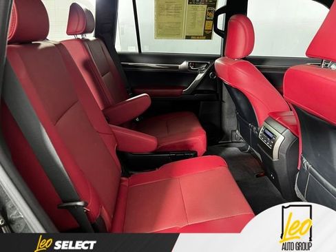 Used 2023 Lexus GX 460 Premium AWD/4WD image 26