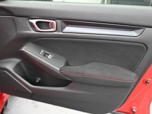 Used 2026 Honda Civic Type R image 25