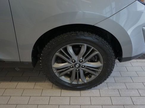 Used 2015 Hyundai Tucson SE AWD/4WD image 15