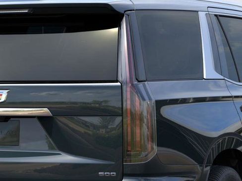 New 2026 Cadillac Escalade Luxury image 11