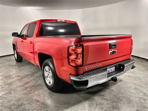 Used 2018 Chevrolet Silverado 1500 LT w/ All Star Edition image 6