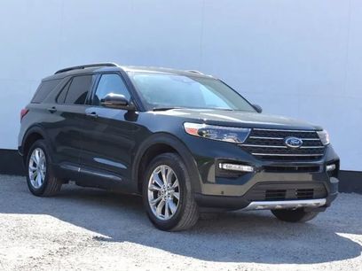 Used 2024 Ford Explorer XLT w/ Equipment Group 202A