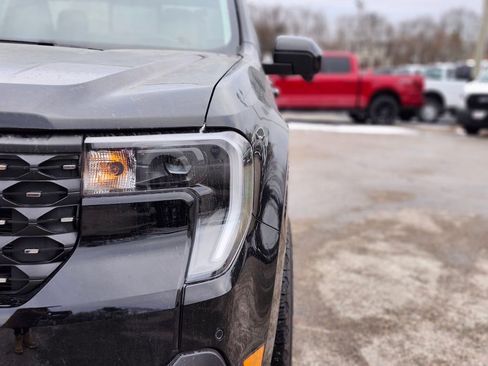 New 2026 Ford Maverick Lariat image 10