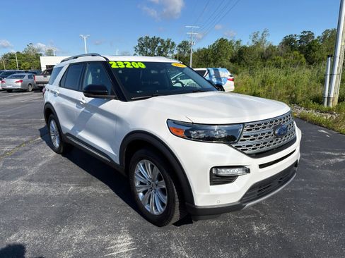Used 2021 Ford Explorer Limited w/ Hybrid Equipment Group 310A AWD/4WD image 9