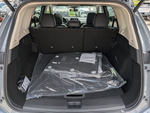 New 2026 Nissan Rogue SV AWD/4WD image 13