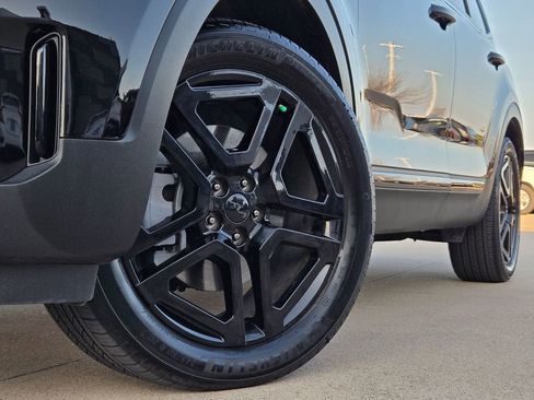 Used 2025 Kia Telluride SX Prestige X-Line image 8