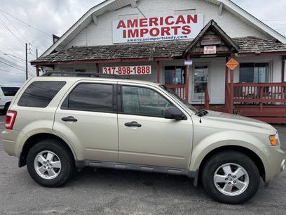 Used 2011 Ford Escape XLT w/ Class II Trailer Towing Pkg