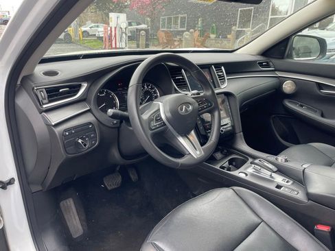 Used 2023 INFINITI QX50 Luxe AWD/4WD image 9